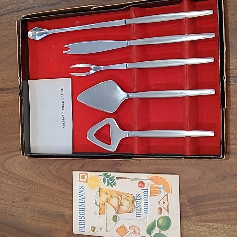 Vintage MCM Kalmar Stainless Steel 5 pc bar set